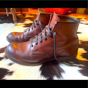 Red Wng Chukka boots